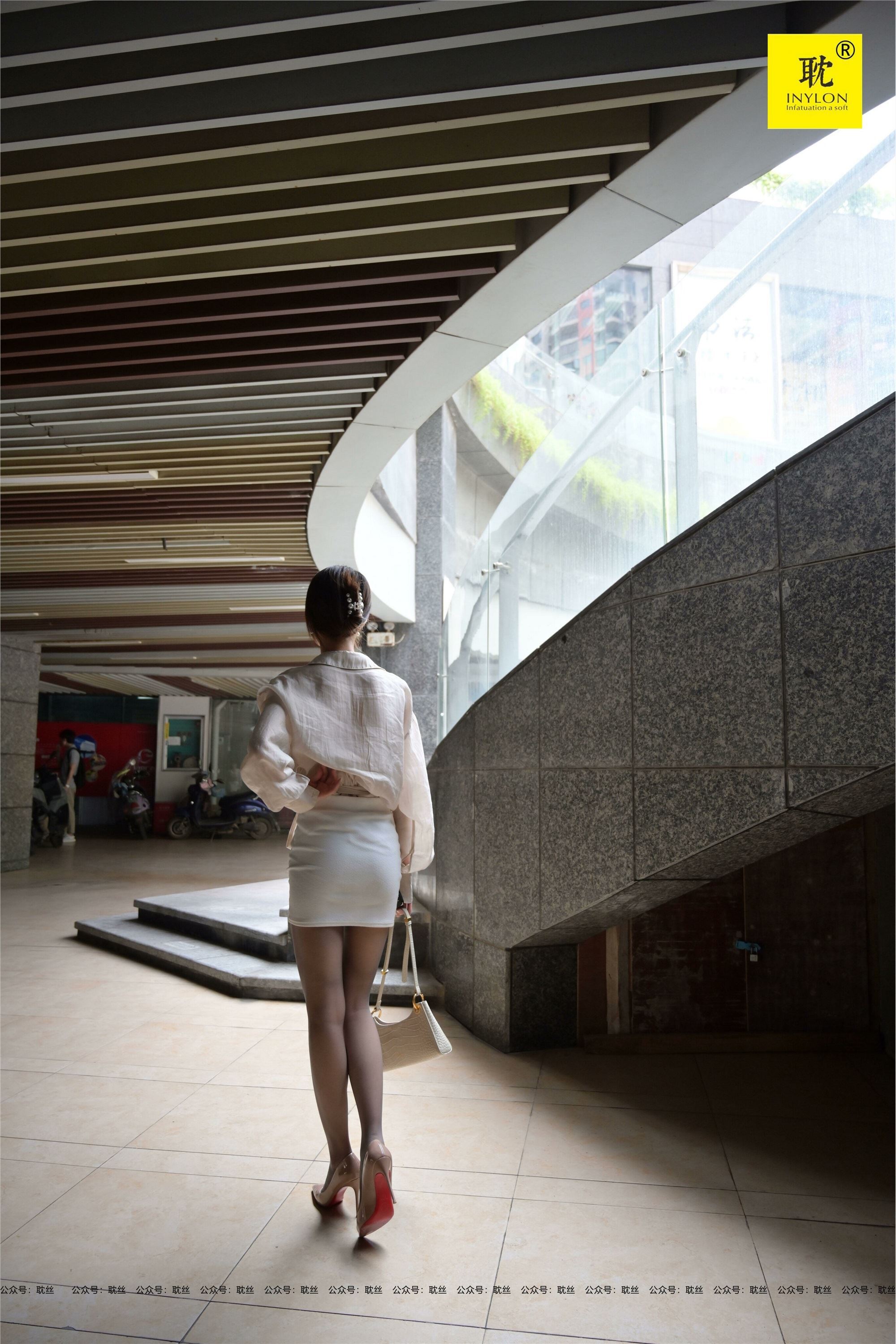 IESS异思趣向  第N种幻想之《一个人下班》⑧